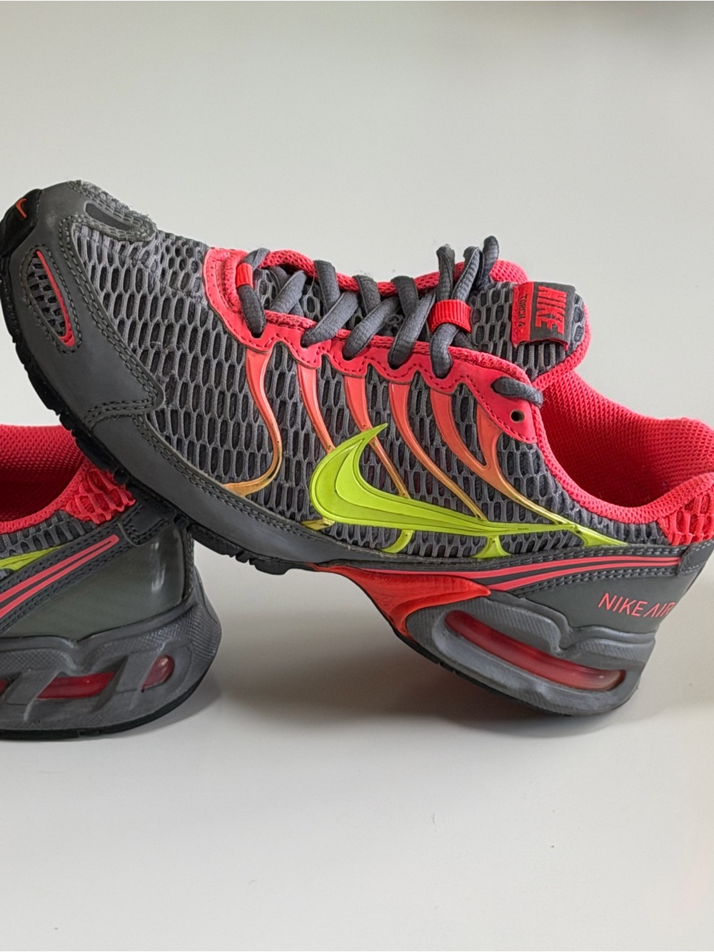 Nike Air Max Gray Mesh Running Sneakers Size Women’s 7